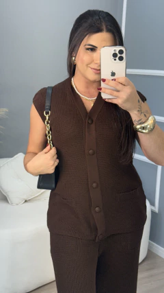 Conjunto Aurora Marrom na internet