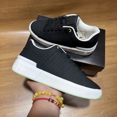 Balmain - comprar online