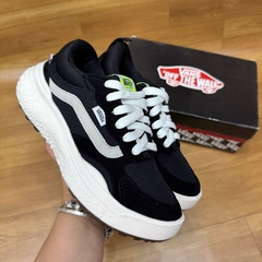VANS VR3