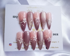 Floral Nude Elegance