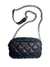 CARTERA BANDOLERA NEGRO CON CADENA PLATEADA en internet