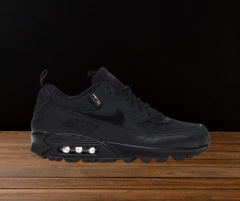 90 - SURPLUS NEGRO
