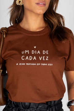 Tshirt - Um dia de cada vez na internet