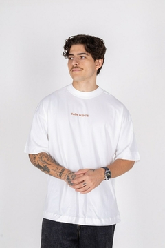 Camiseta Over - Peixes João - comprar online