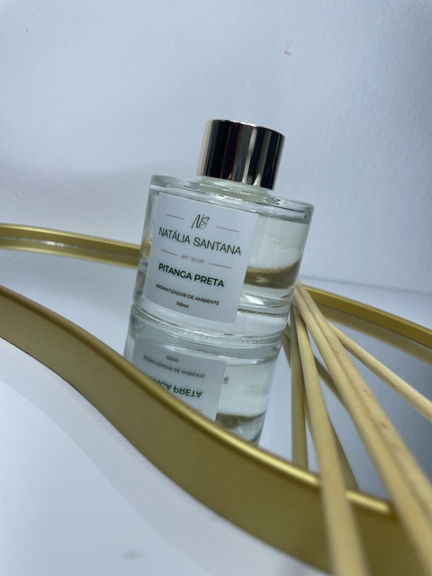 Aromatizador de ambientes Pitanga Preta 100ml - comprar online