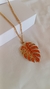 Colar 50cm com pingente costela de Adão Laranja - comprar online