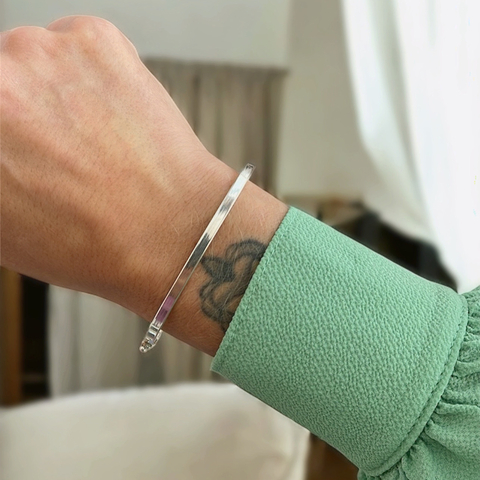 Bracelete modelo algema