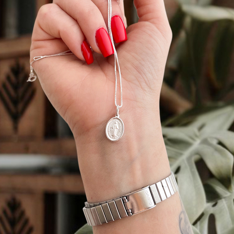 Colar com Pingente medalha Nossa Senhora das Graças - comprar online