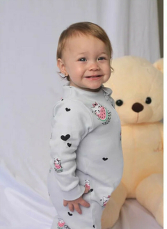 Macacão Suedine 100% Algodão Melancia Branco - comprar online