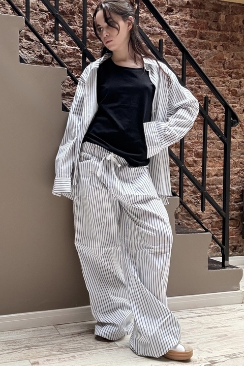 SET WIDE GARDENIA PLATEADA 2 PIEZAS PANTALON LARGO Y CAMISA - comprar online