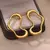 Brinco Orgânico preso - Ouro 18k