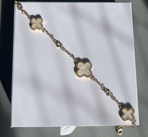 Pulseira Trevo cravejada