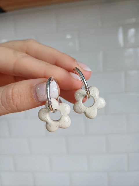 Aros charms Flor