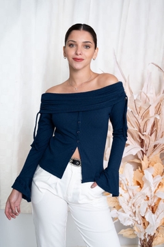REMERA OMARLY (cuello bote ) - Suxe Moda