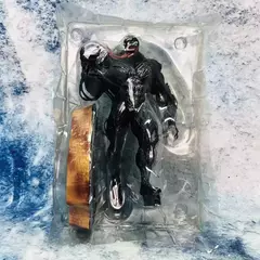 Venom Action Figure na internet