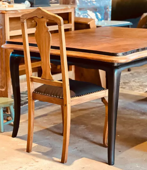 Mesa de Comedor Luis XV