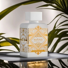 Lattafa Bade’e Al oud Honor for glory White 100ml - comprar online