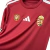 Camisa vermelha da seleção da Hungria para a Copa de 2026 com detalhes brancos, logo Adidas e brasão da Hungria