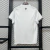 Camisa branca masculina Fulham I 25/26 da Adidas com detalhes pretos e logo do patrocinador SBOTOP