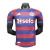 camisa-newcastle-ii-away-24-25-jogador-masculina-azul-vermelha-joelinton-almiron-bruno-guimaraes