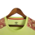 camisa-fluminense-treino-24-25-torcedor-masculina-verde-com-detalhes-em-laranja-cano-thiago-silva-arias-ganso