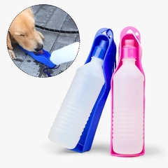 Bebedouro Portátil Com Garrafa Para Pet 500ml Cachorro Gato Passeio