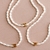 Colar De Pérola Com Inicial Use Parda