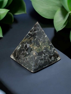 Orgonite mediano