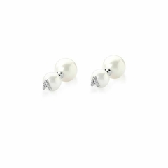 BRINCO EAR JACKET DE PÉROLA COM LETRA "A" CRAVEJADA E ZIRNÔNIAS BANHADO A RÓDIO
