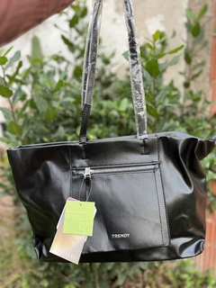 Cartera Negra Trendy