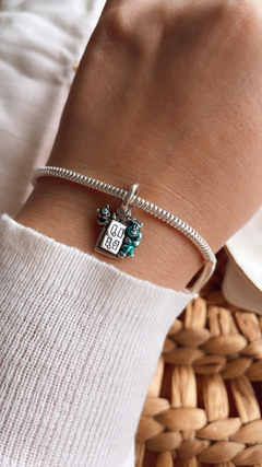 CHARM MONSTERS, INC - comprar online