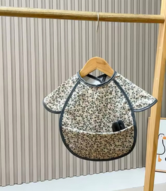 Baberitos impermeables con orejitas en bolsa - tienda en línea