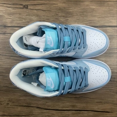 Nike Dunk Low Blue Paisley na internet