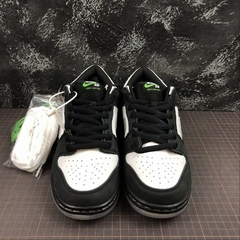 Nike SB Dunk Staple Panda Pigeon - comprar online