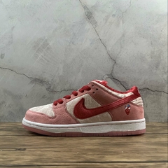 Nike SB Dunk Low Strangelove - loja online