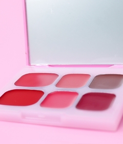 kiss love paleta de brillos de labios x 6 bloomshell - comprar en línea