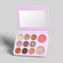 paleta de ojos y rostro todo en uno lula