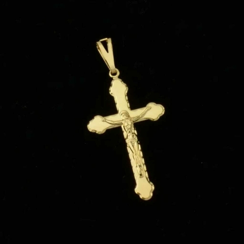 Pingente Cruz Detalhada com Jesus Cristo G. 2g - comprar online
