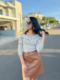 Blusa ombro à ombro listrada - comprar online