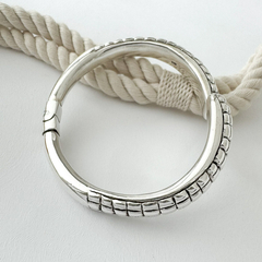 Bracelete de Prata Aberto Trabalhado em Eletroformação - comprar online
