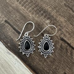 Brinco de Prata Indiano Pontinhos Gota Ônix - comprar online