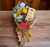Buquê de Rosas com Copo de Leite