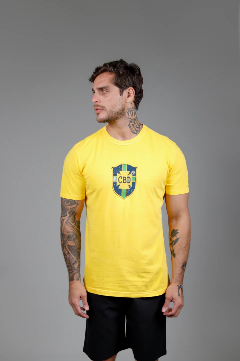 Camisetas Retro Brasão
