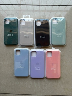 Funda Silicon Case iPhone 11 - comprar online