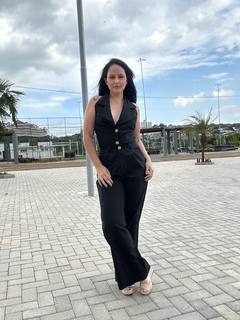 Conjunto Adriana Linho na internet