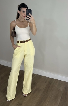 Calça Renata na internet