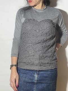 Remera Queen
