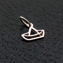 Pingente Mini Barquinho de Papel na internet
