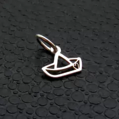 Pingente Mini Barquinho de Papel - comprar online