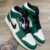 AIR JORDAN MID
